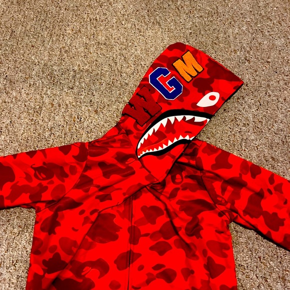 Sweaters - Red bape hoodie